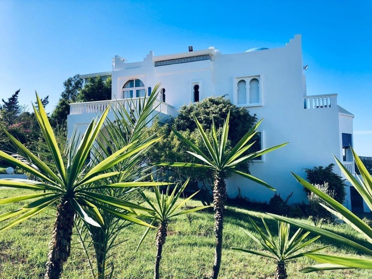 Atemberaubende Villa Dar Jbila In Tanger Bagian luar foto